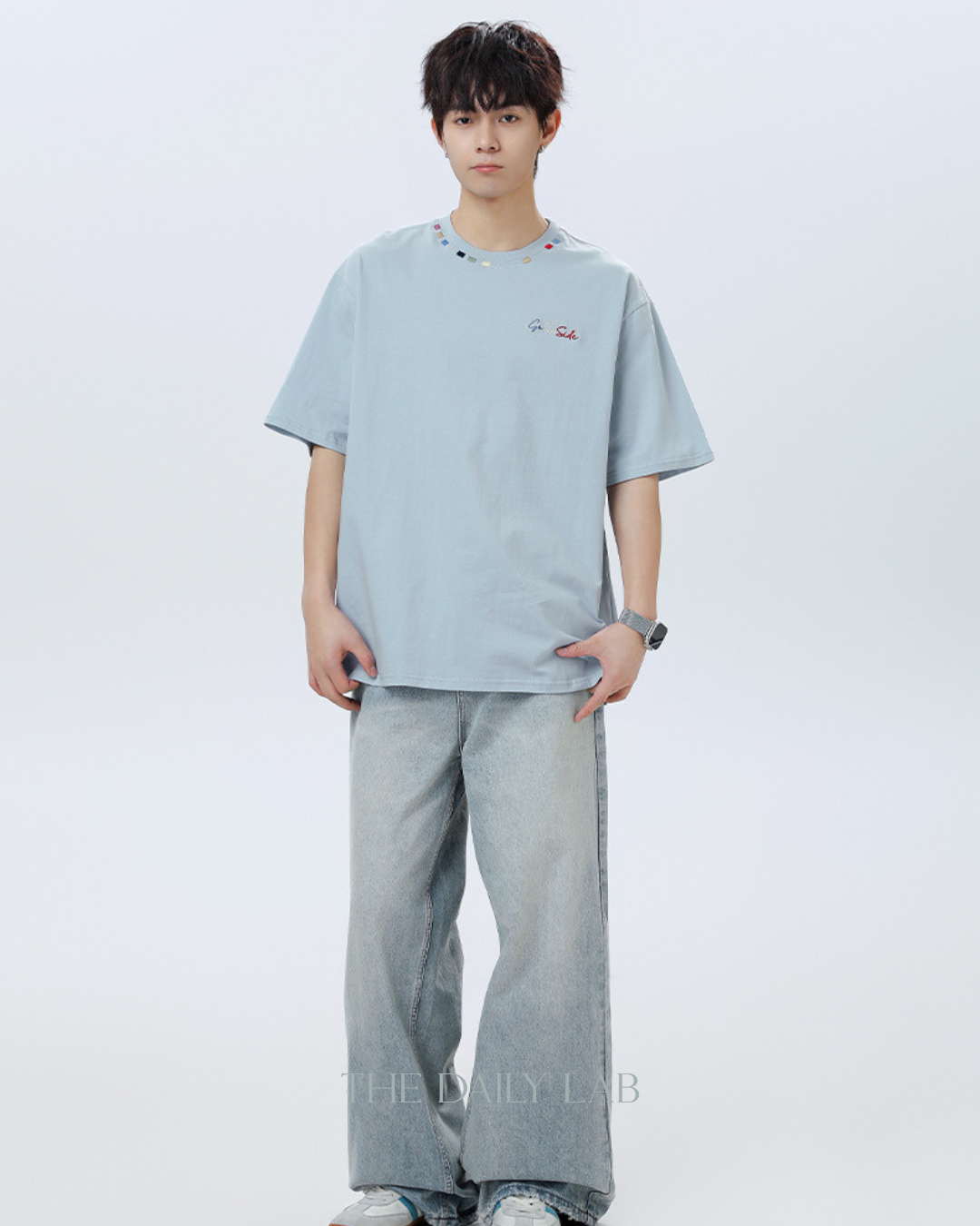 Contrast Collar Embroidered Tee in Blue