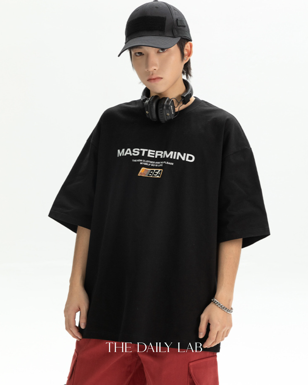 Mastermind Loose Tee in Black