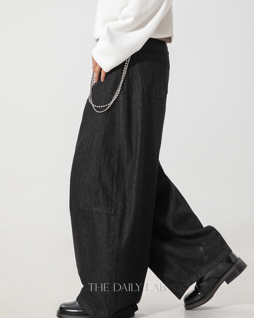 American Vintage Raw Denim Curved Blade Jeans In Black