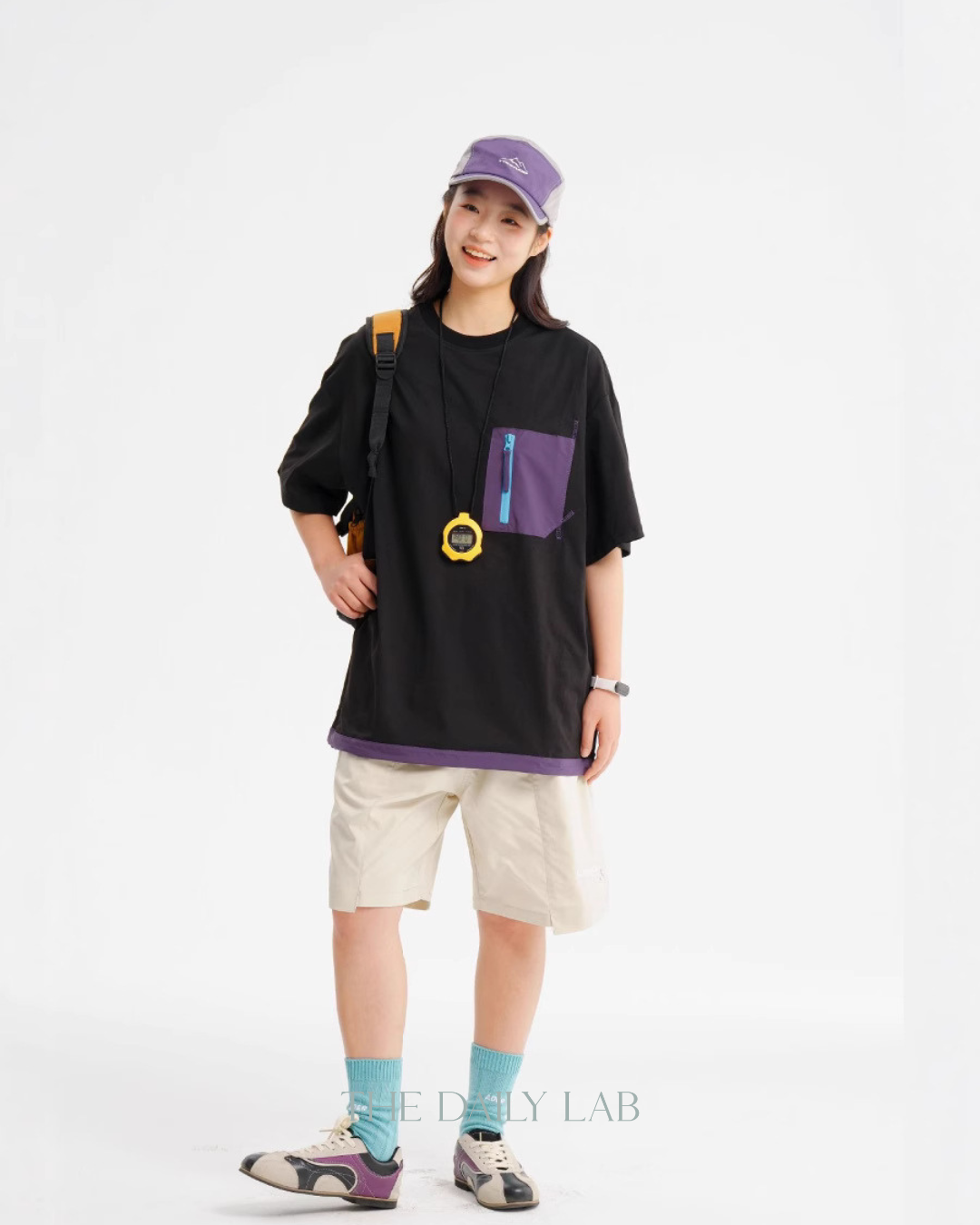 Color-Black Pocket Short Sleeve Tee in Black