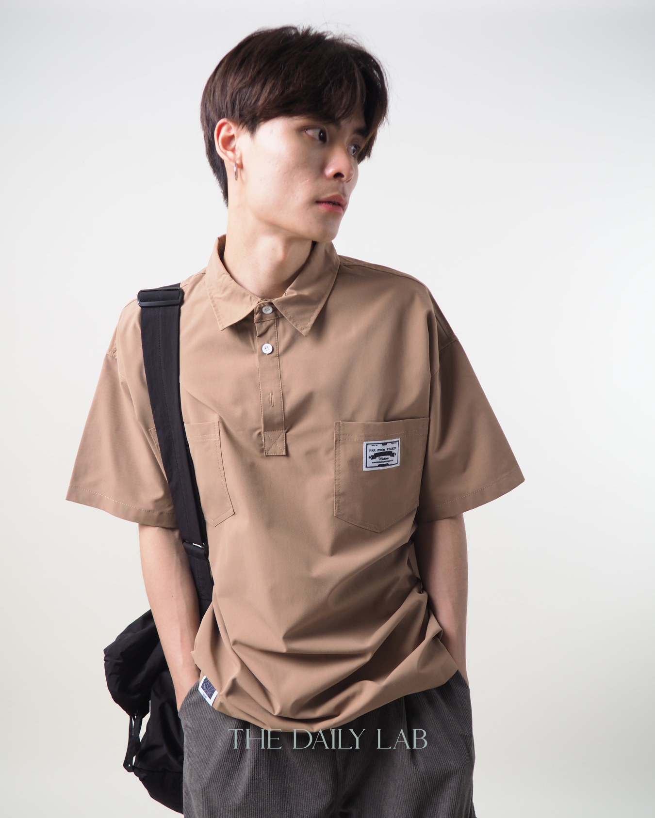 Cargo Pocketed Tee in Brown