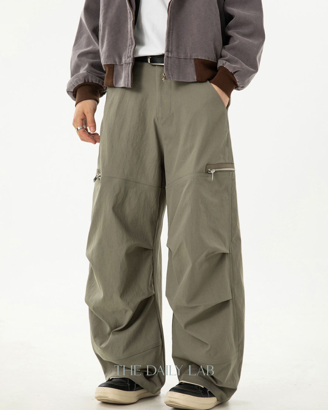 American Vintage Pleated Curved Blade Casual Pants In Khaki