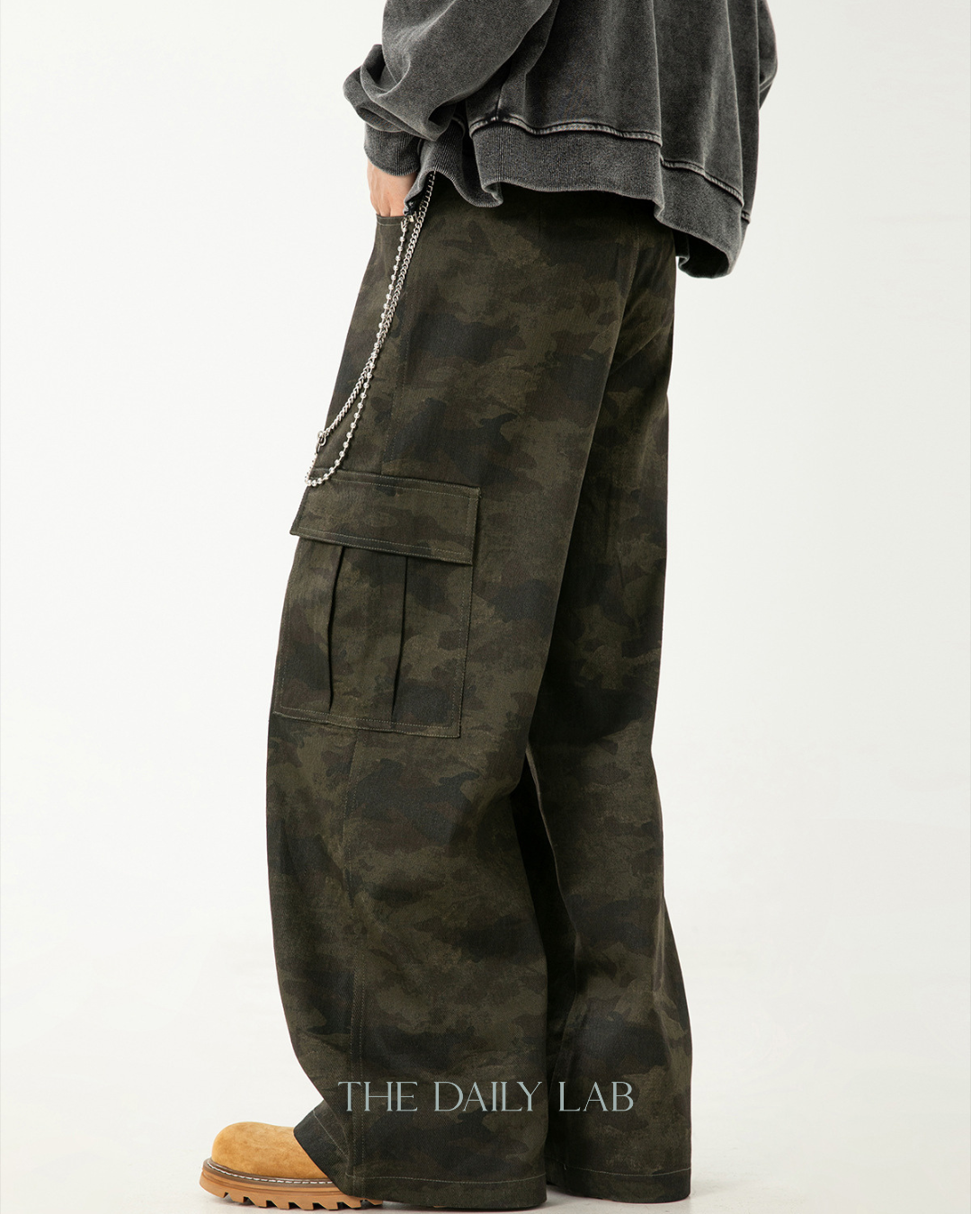 American Vintage Camo Cargo Pants In black and green camouflage