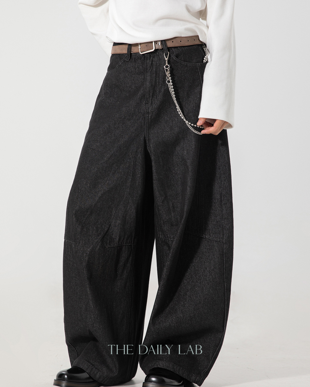 American Vintage Raw Denim Curved Blade Jeans In Black