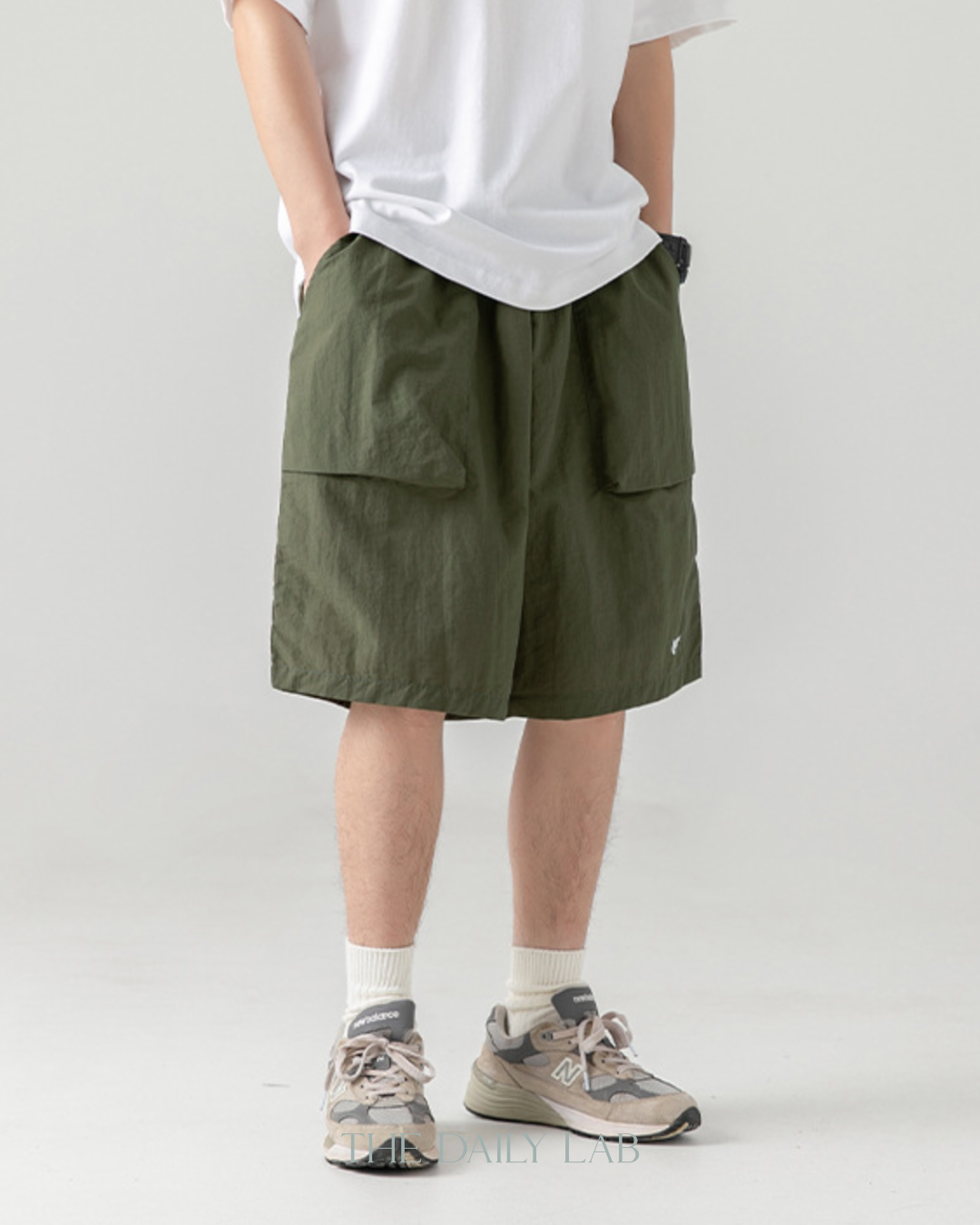 Taslon Cargo Shorts in Green