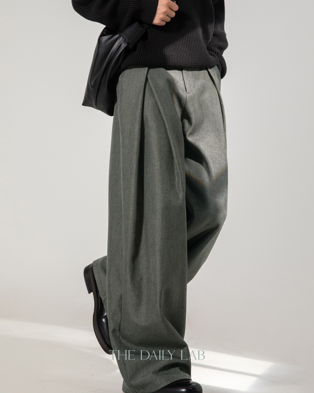 Cross-Pleated Pants In Grey