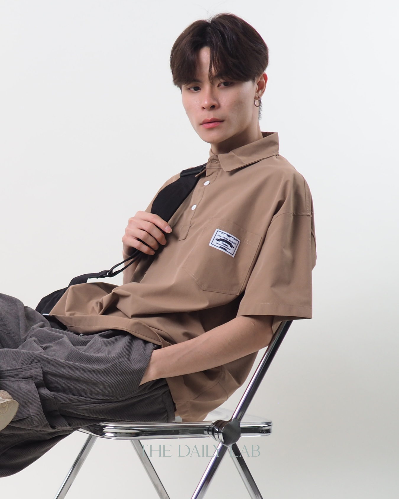 Cargo Pocketed Tee in Brown