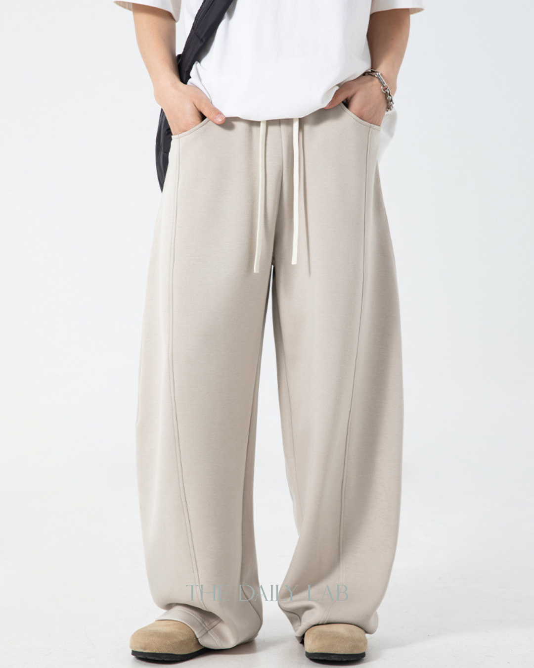 Contour Blade Sweatpants in Beige