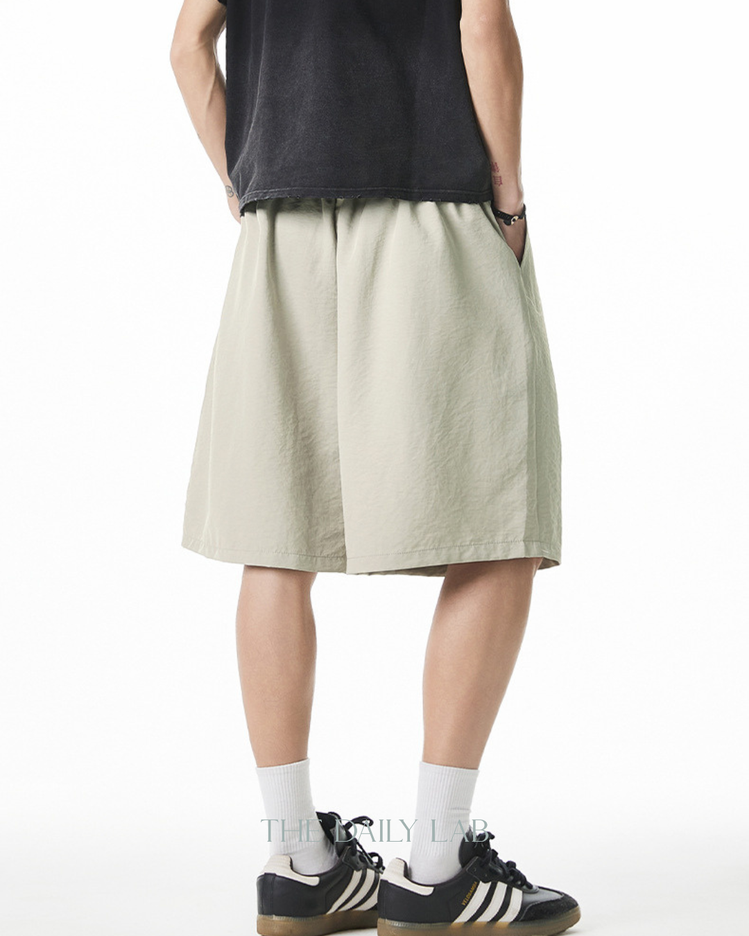 Vintage Pleated Embroidered Shorts in beige