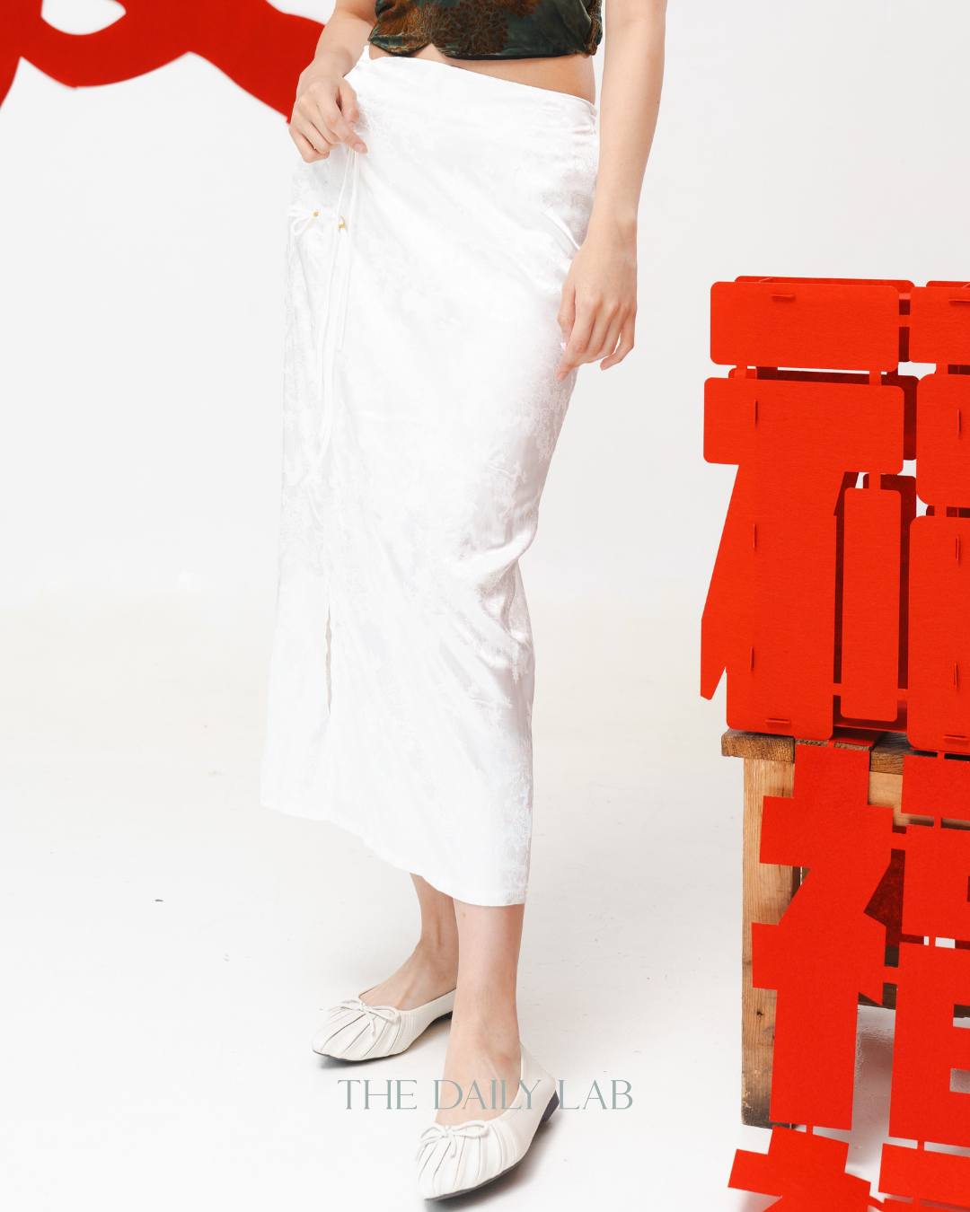 Pankou Jacquard Skirt in White