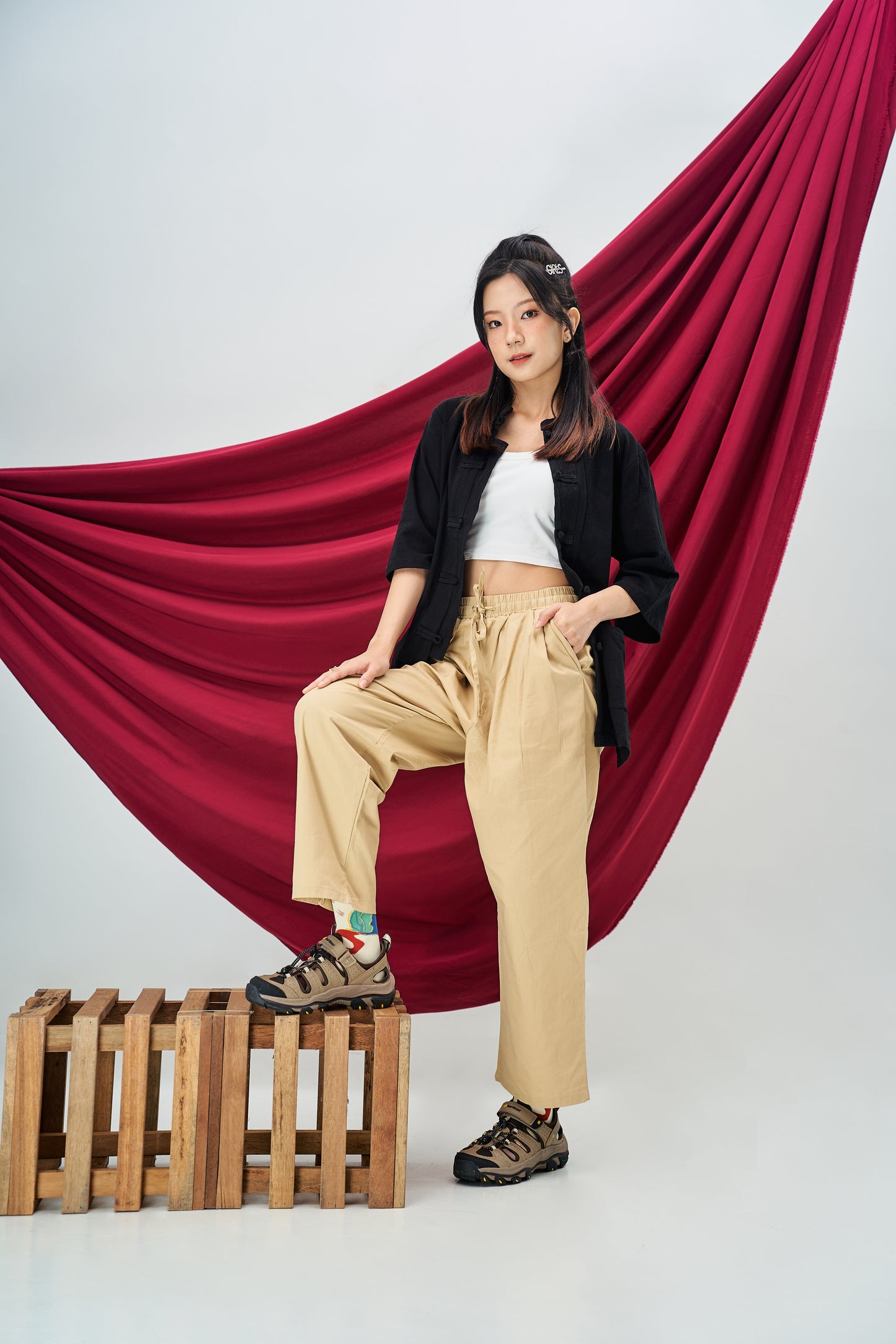 Cotton Linen Tang Suit in Black