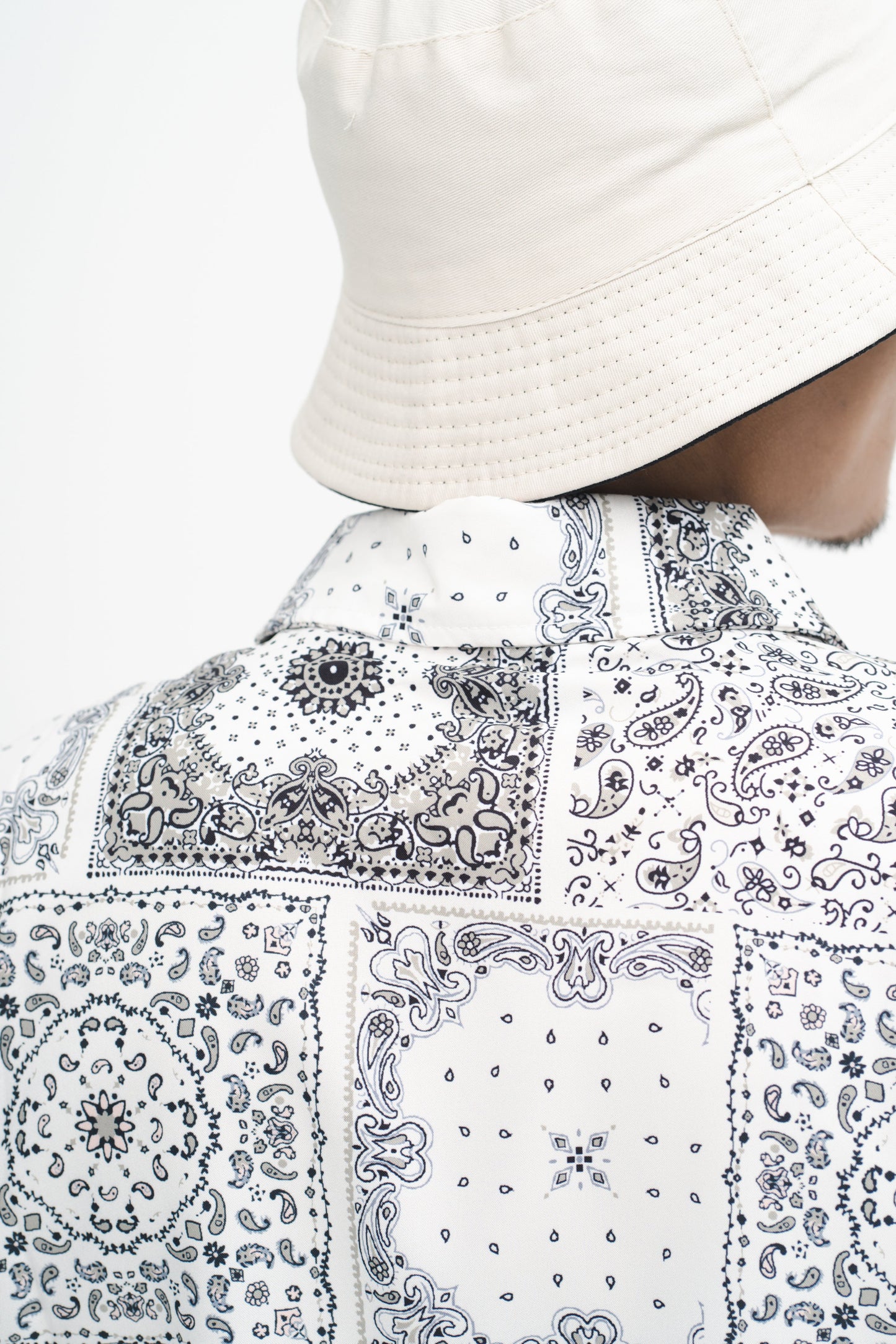 Qawi Polo Shirt in White (Size M)