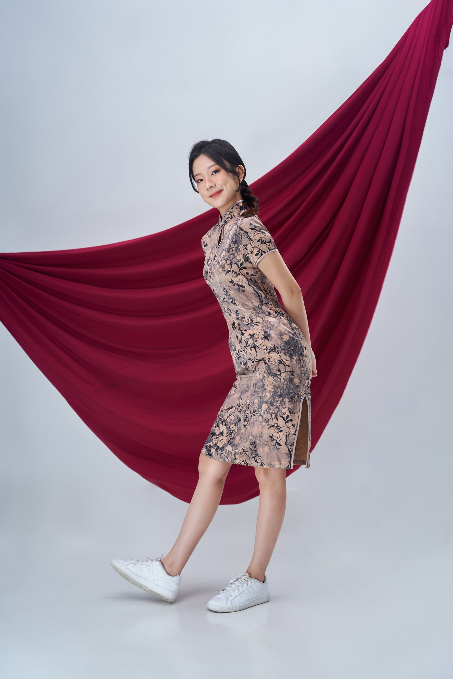 Vintage Floral Midi Cheongsam