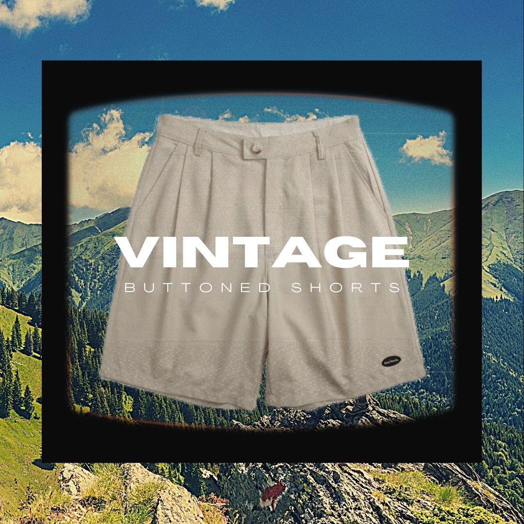 Vintage Buttoned Shorts in Black