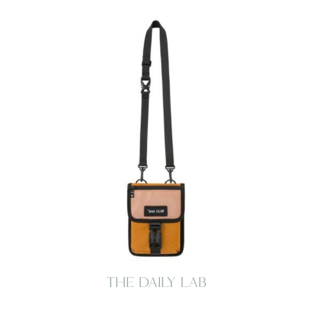 Crossbody Bag in Brown (Pre-Order)
