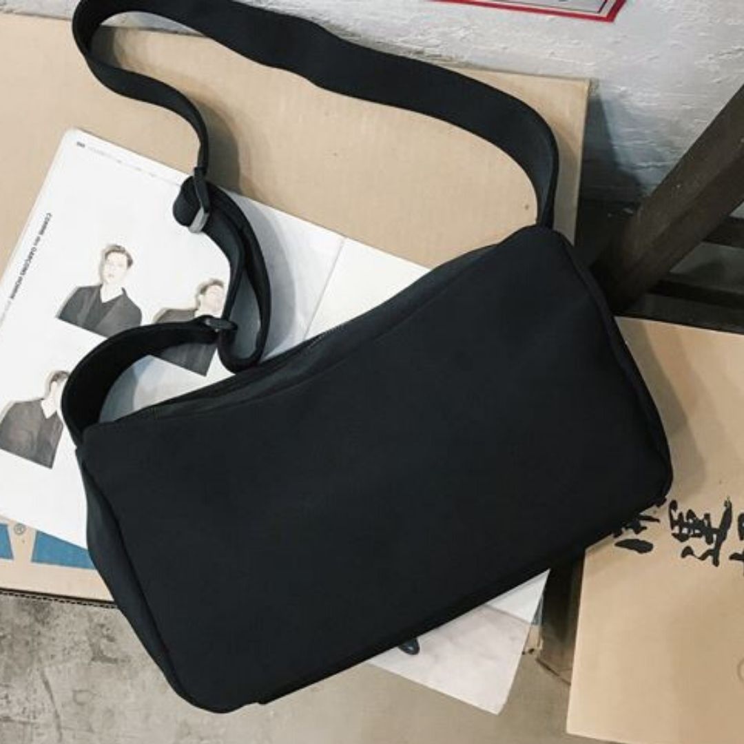 Classic Black Cross Body Bag (Pre-Order)