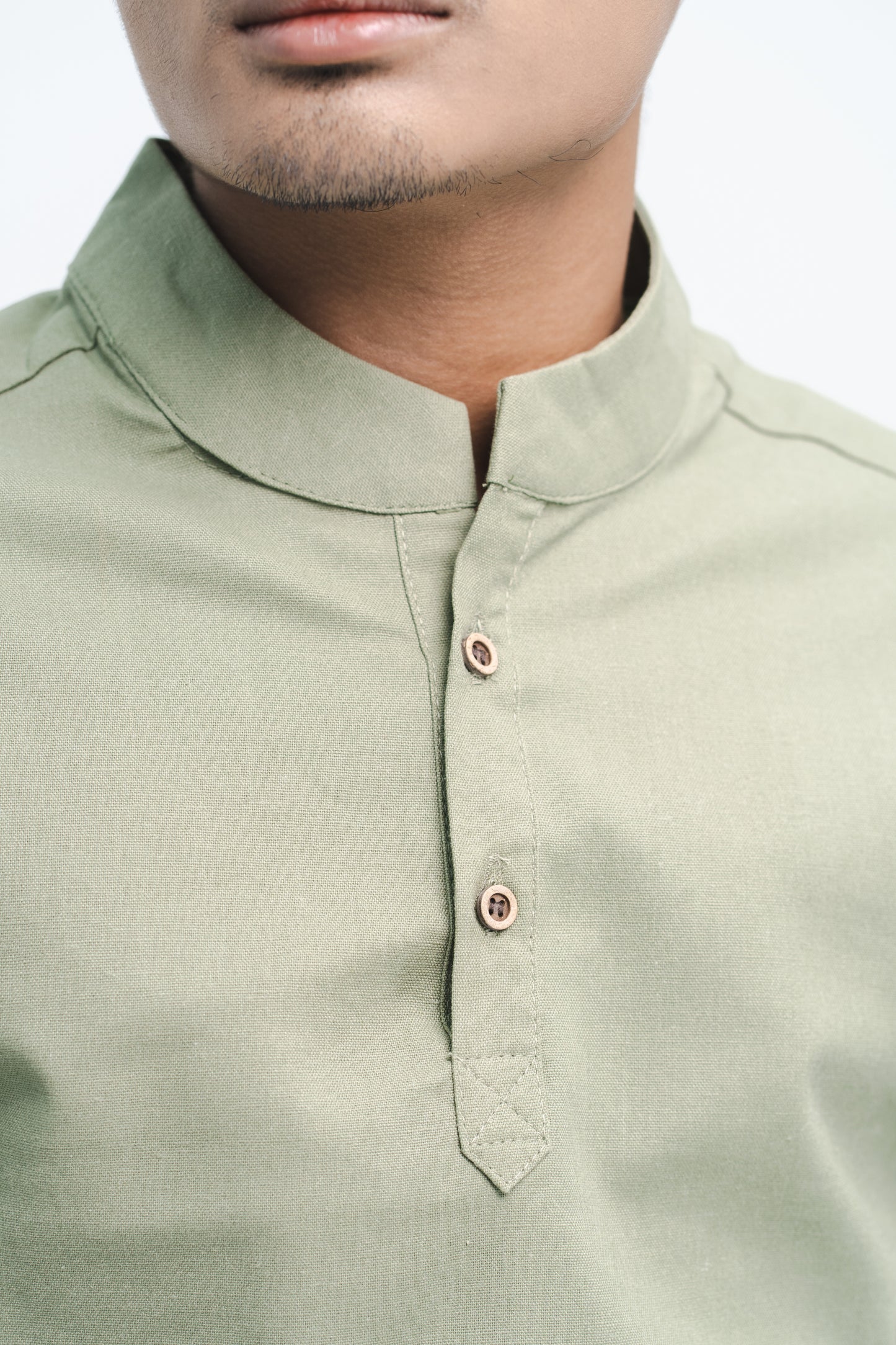 Aswab Men Kurta Shirt in Matcha