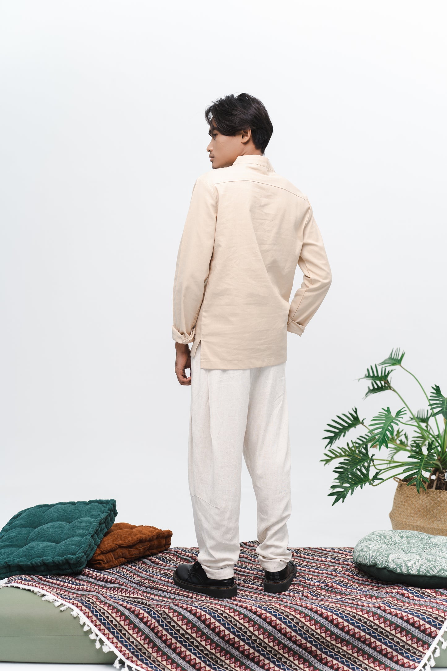 Linen Relaxed Pant in Beige