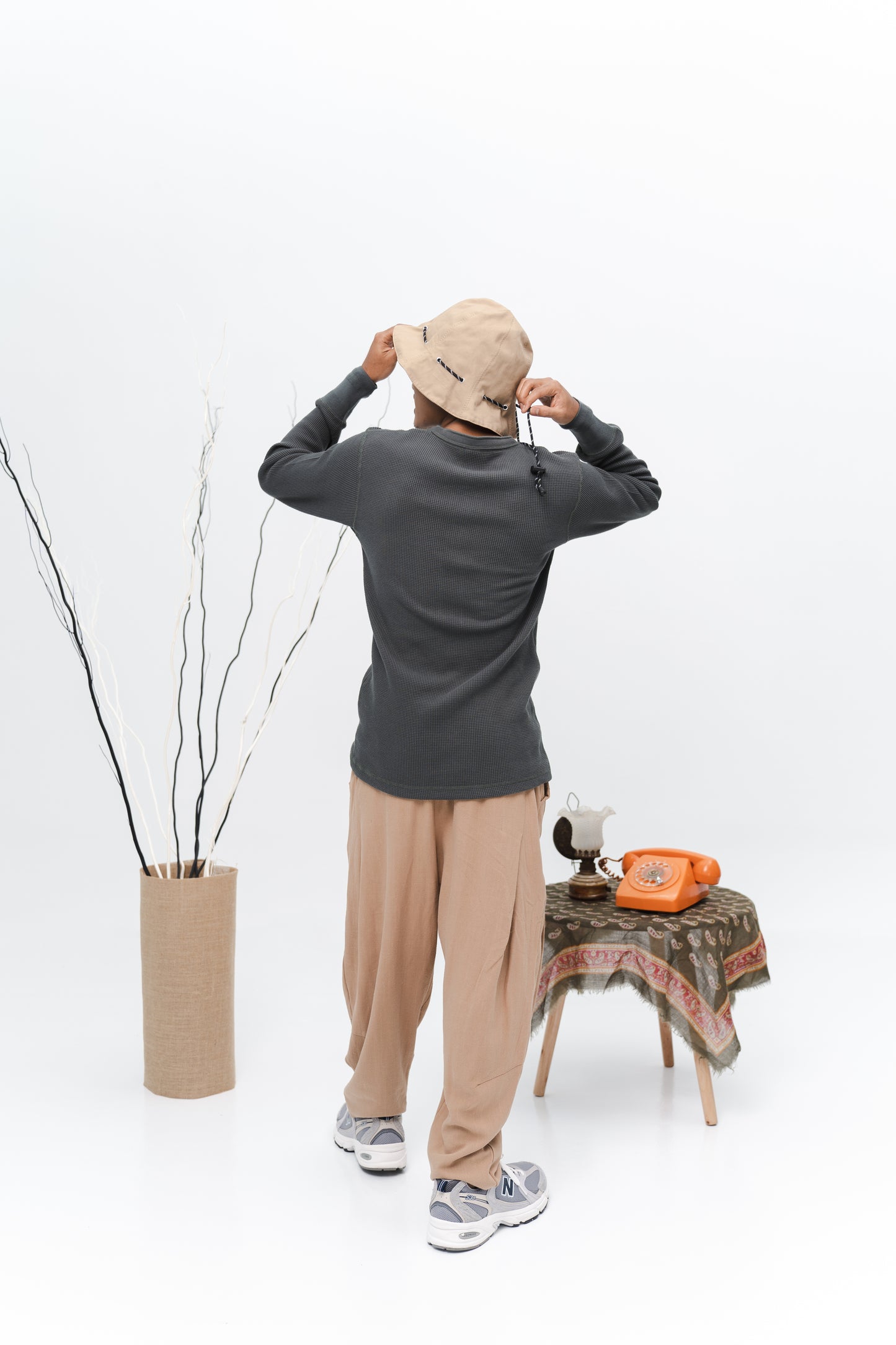 Linen Relaxed Pant in Brown
