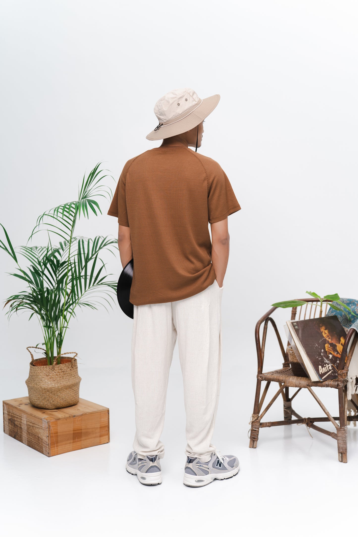 Teruna Waffle Men Collar Shirt in Brown