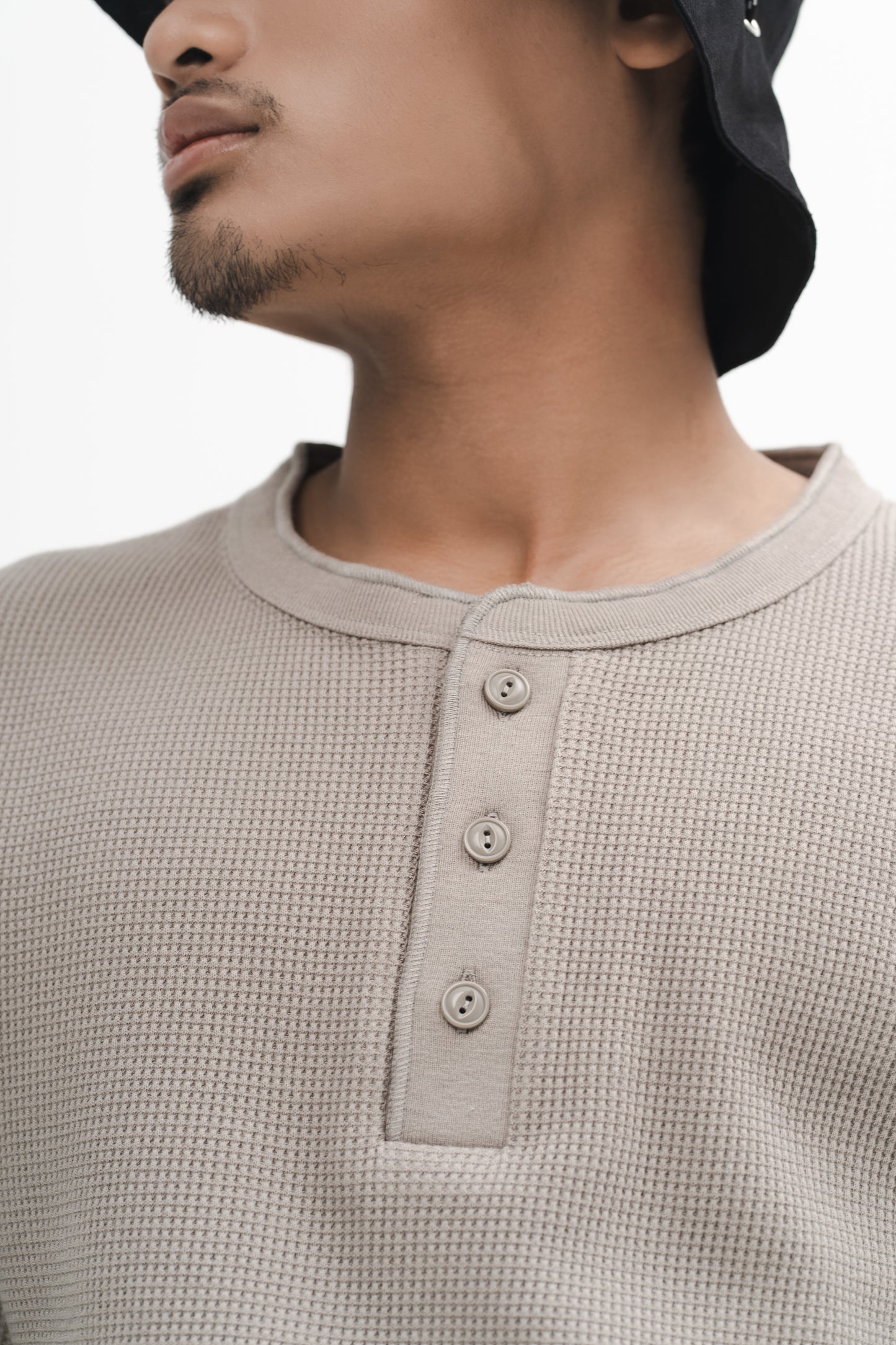 Aqil Waffle Long Sleeves Shirt in Beige