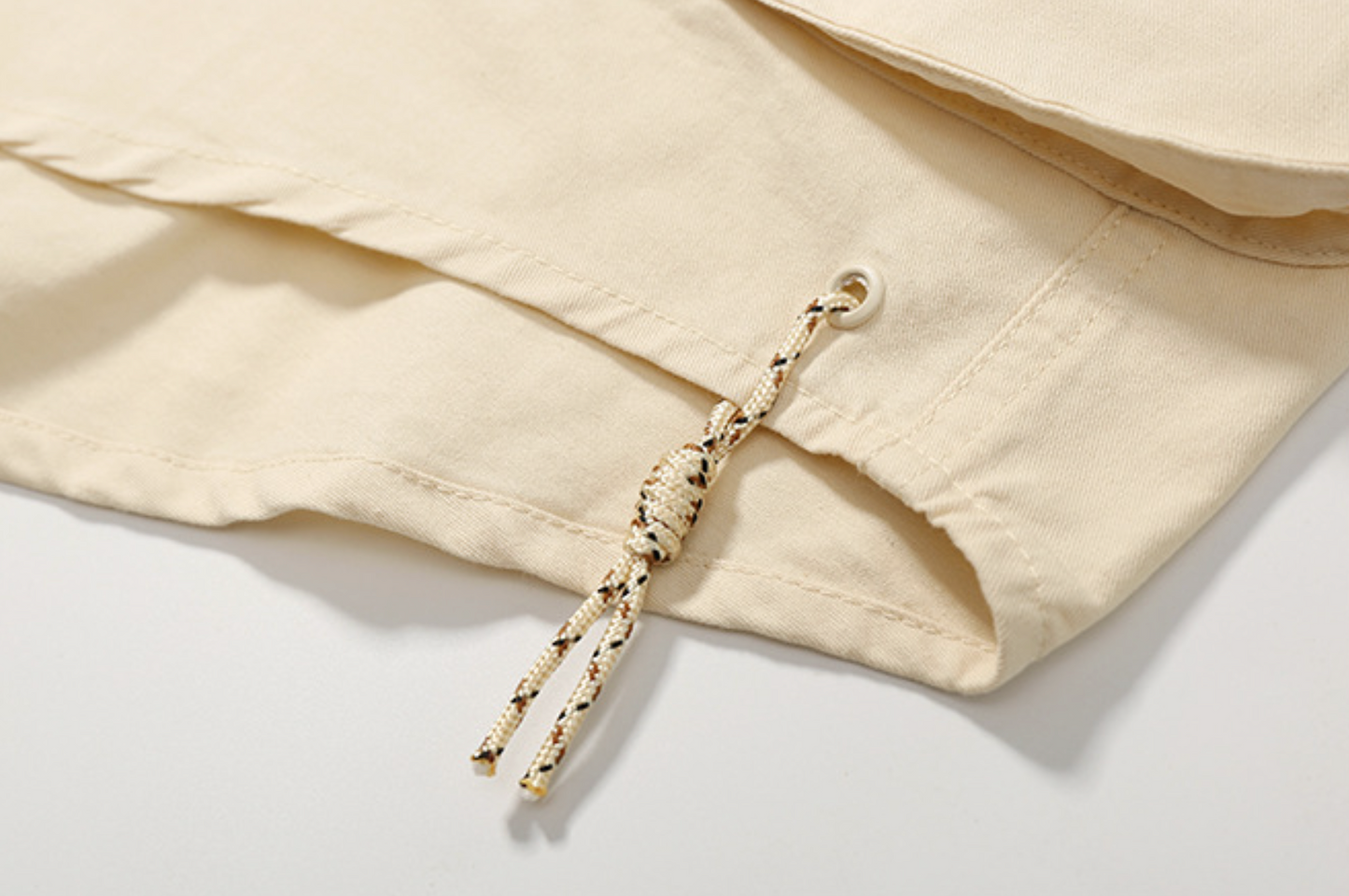 Pocketed Embroidery Overshirt