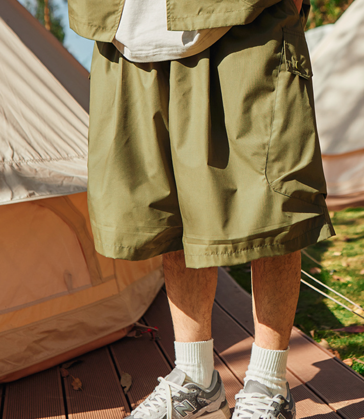 Pocketed Drawstring Cargo Shorts