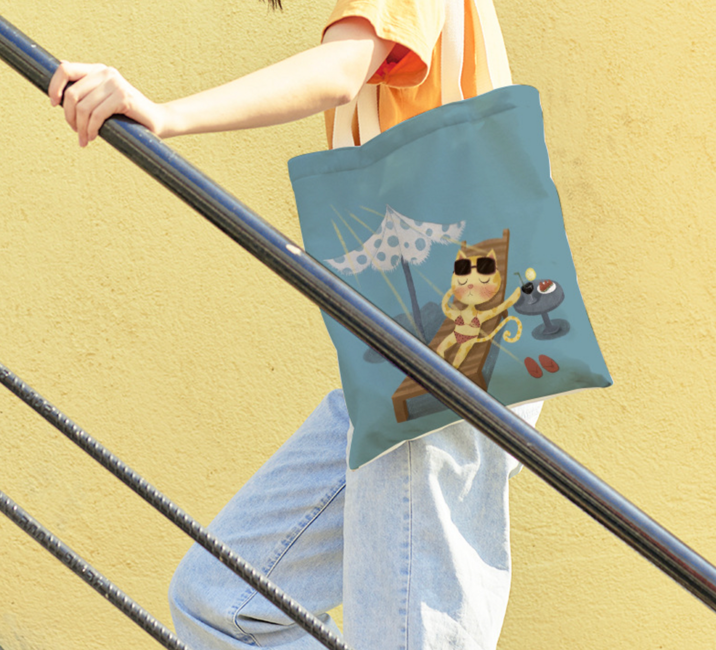 Sunbathing Cat Canvas Bag (Pre-Order)
