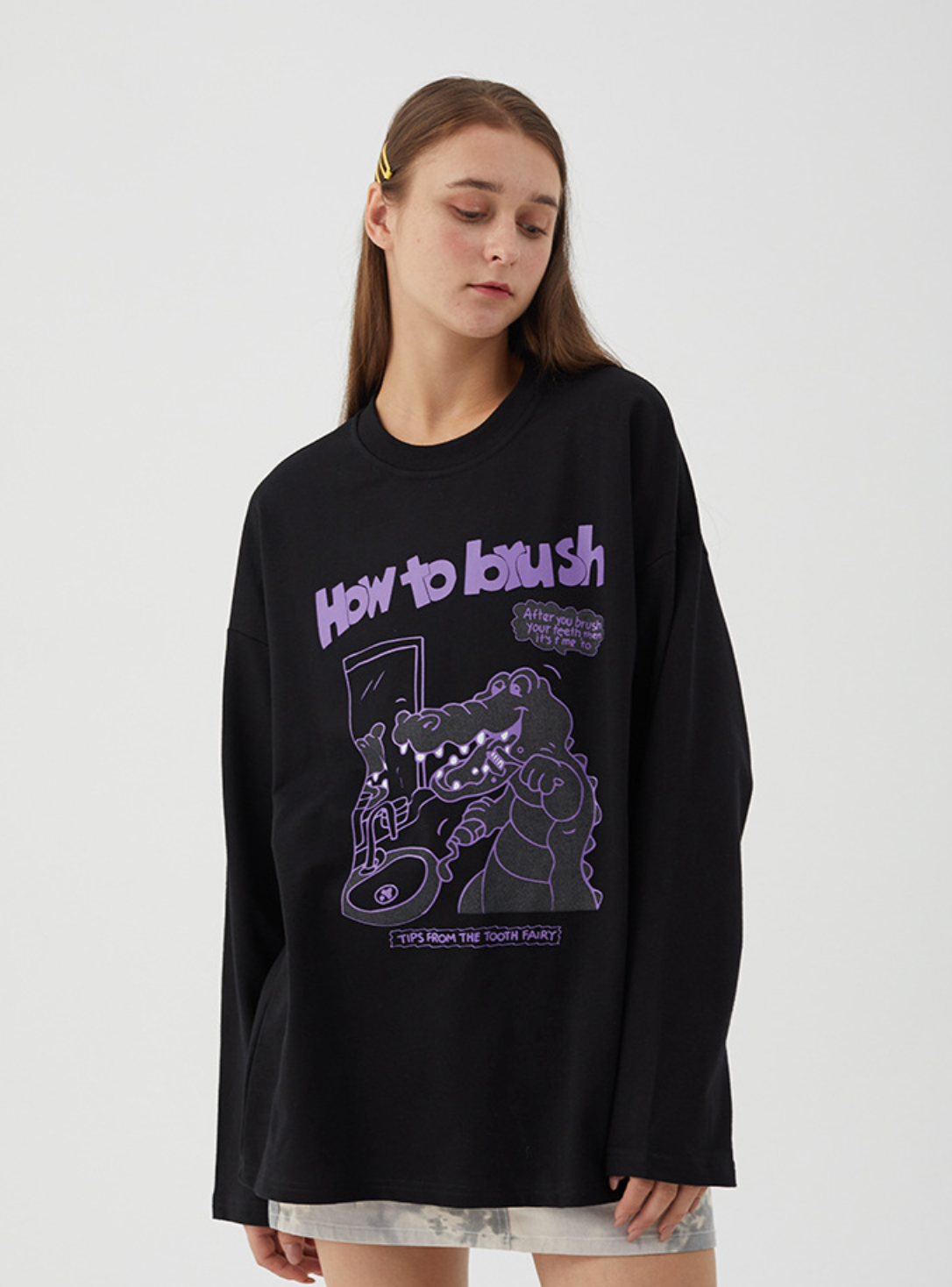 Brushing Dinosaur Long Sleeve T-shirt