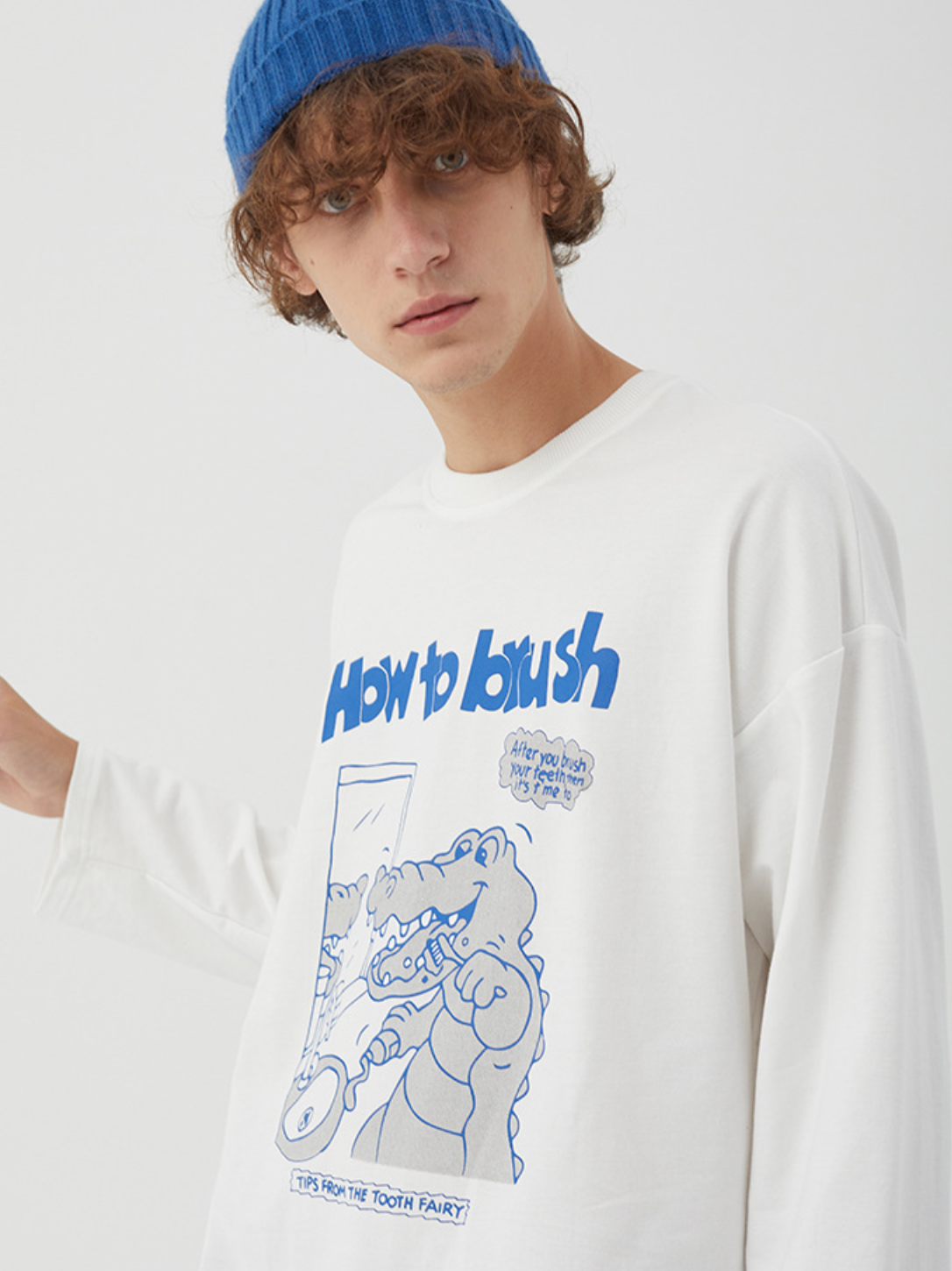Brushing Dinosaur Long Sleeve T-shirt