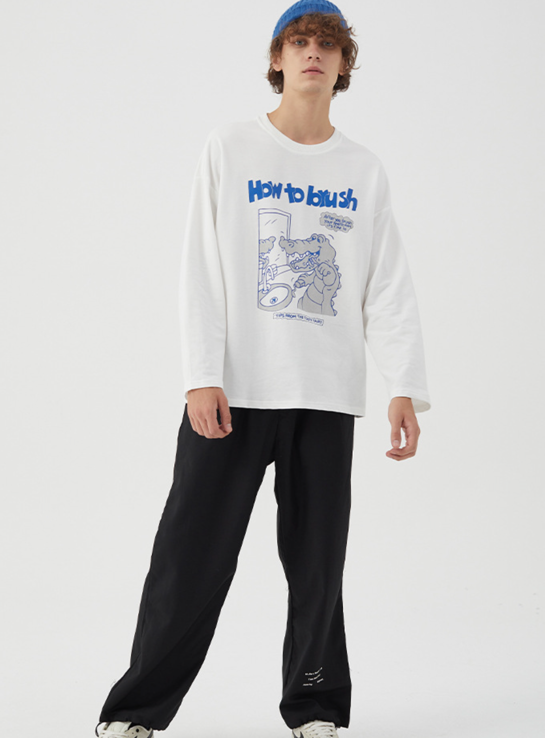 Brushing Dinosaur Long Sleeve T-shirt