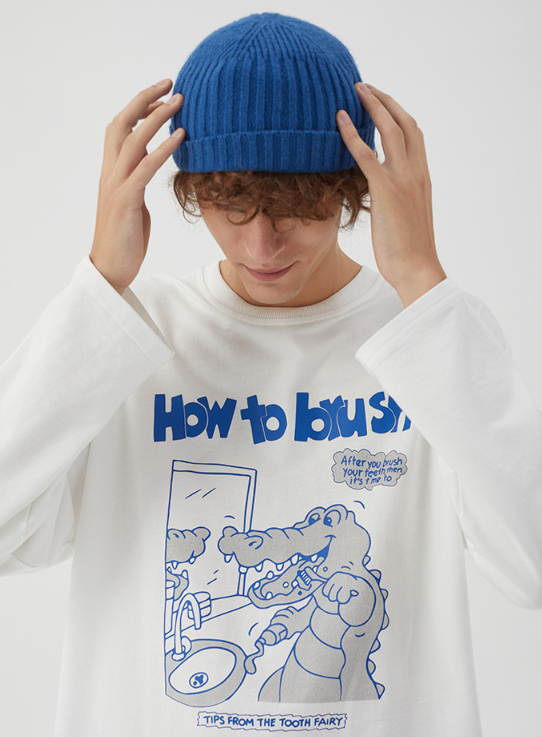 Brushing Dinosaur Long Sleeve T-shirt