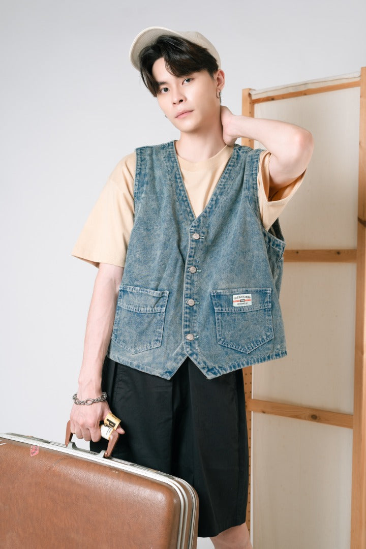 Buttoned Denim Vest