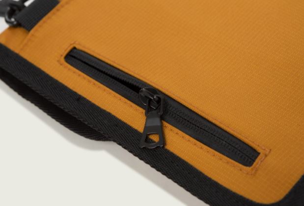 Crossbody Bag in Brown (Pre-Order)