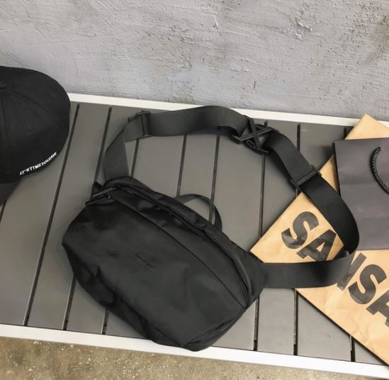 Black Crossbody Bum Bag (Pre-Order)
