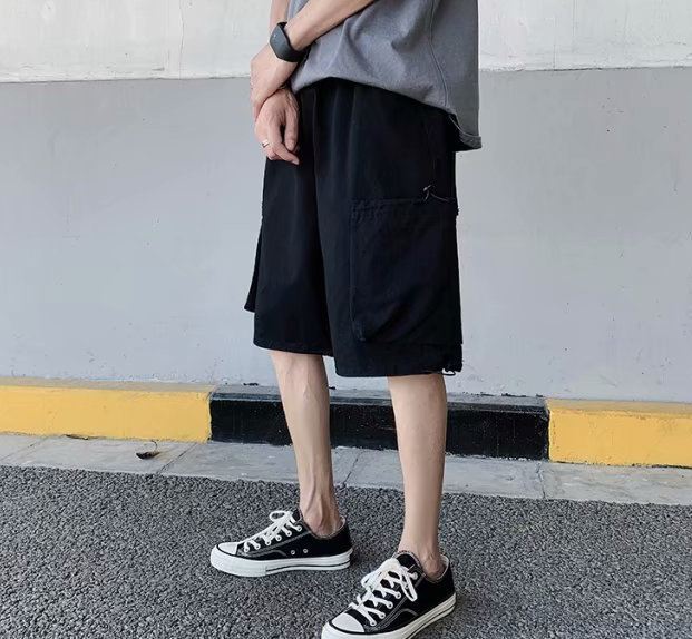 Pocketed Shorts in Black