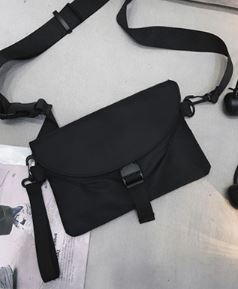 Envelope Cross Body Bag in Black (Pre-Order)