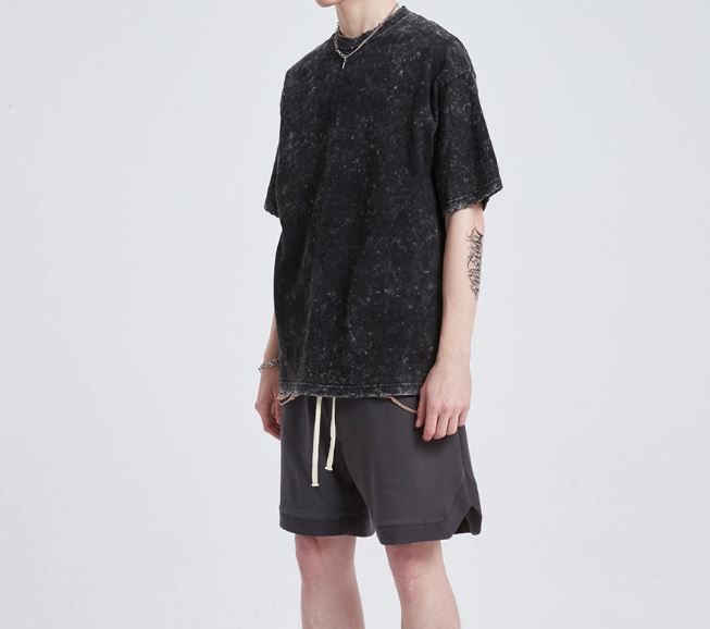 Oversized Tee in Black