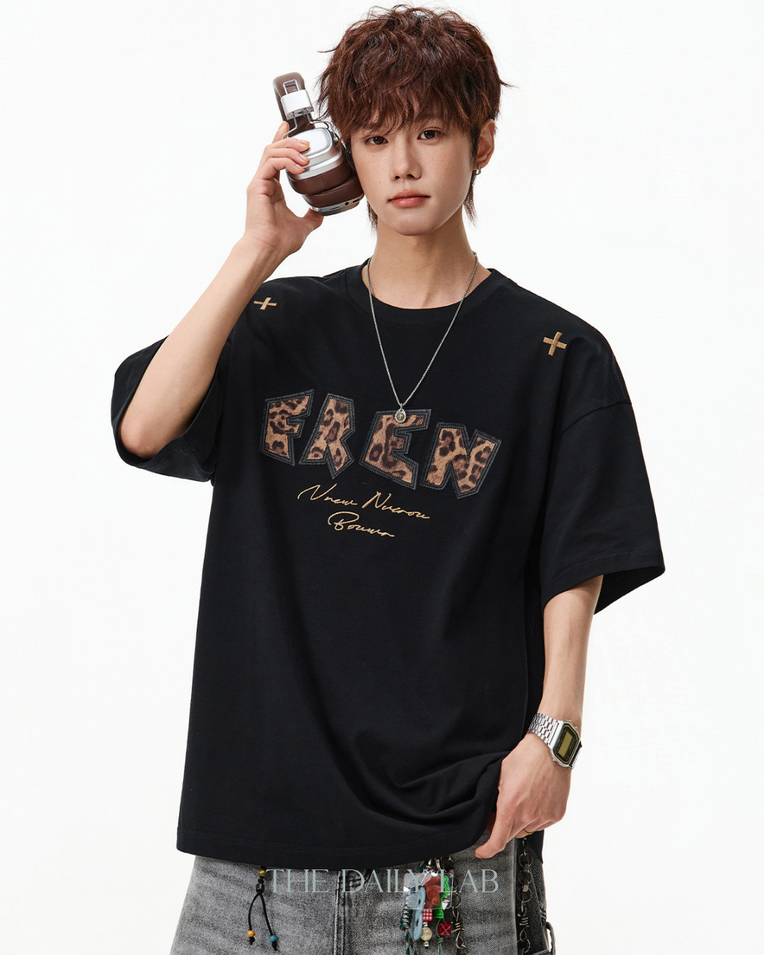 Leopard Print Patch Embroidered Tee in Black