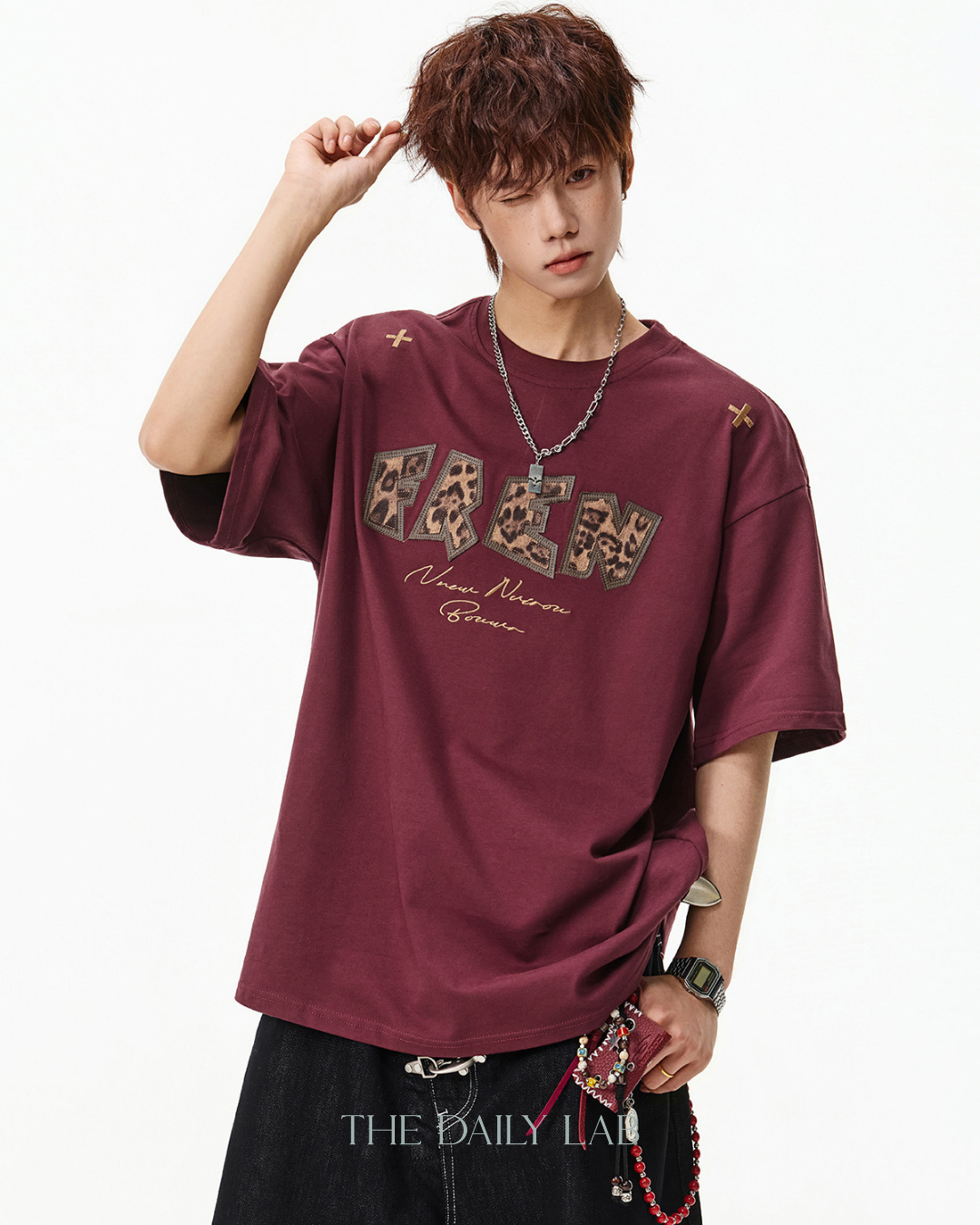 Leopard Print Patch Embroidered Tee in Red