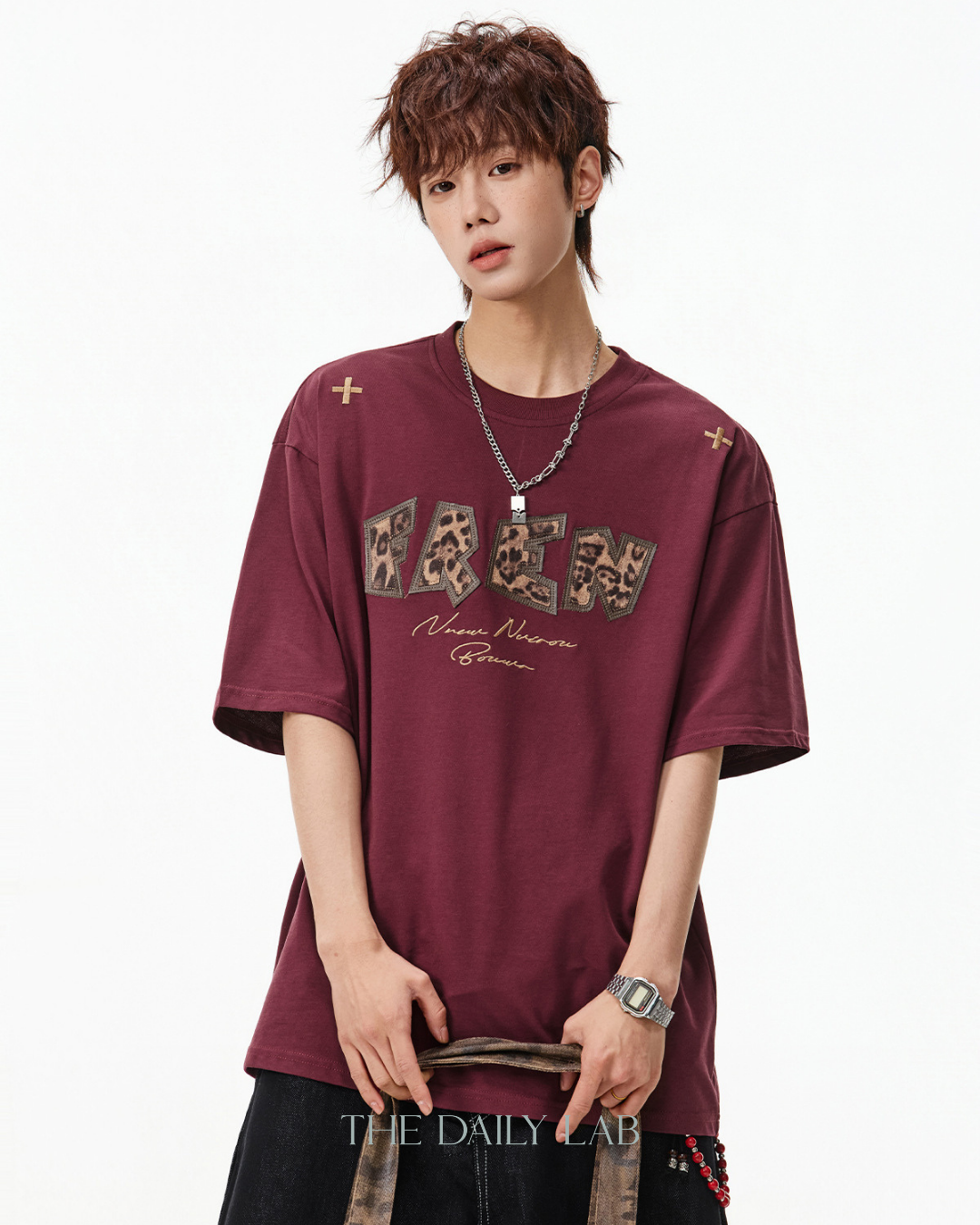Leopard Print Patch Embroidered Tee in Red