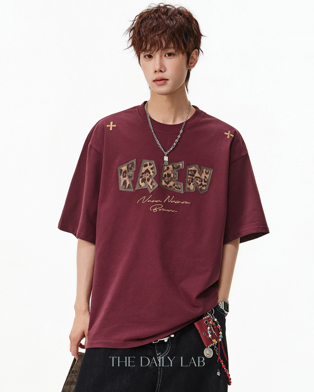 Leopard Print Patch Embroidered Tee in Red