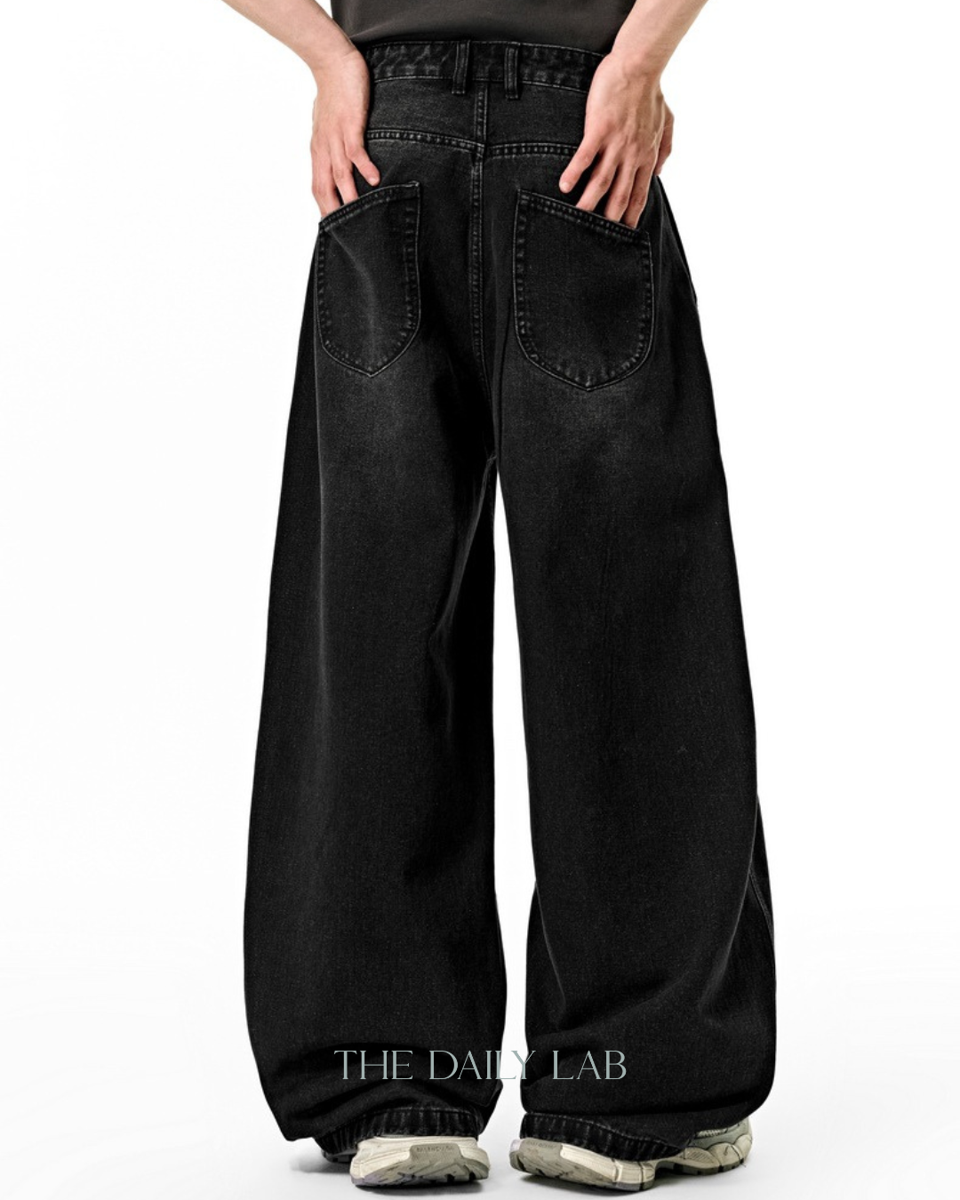 Loosewave Jeans Pants in Black
