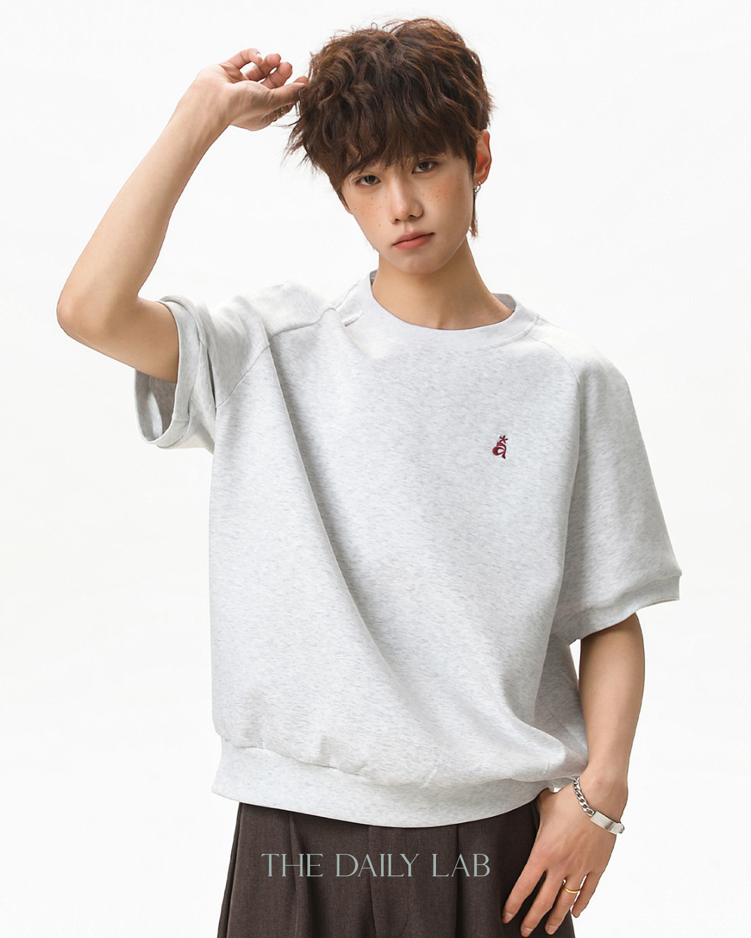 Structured Knit Emblem Tee in Light Grey