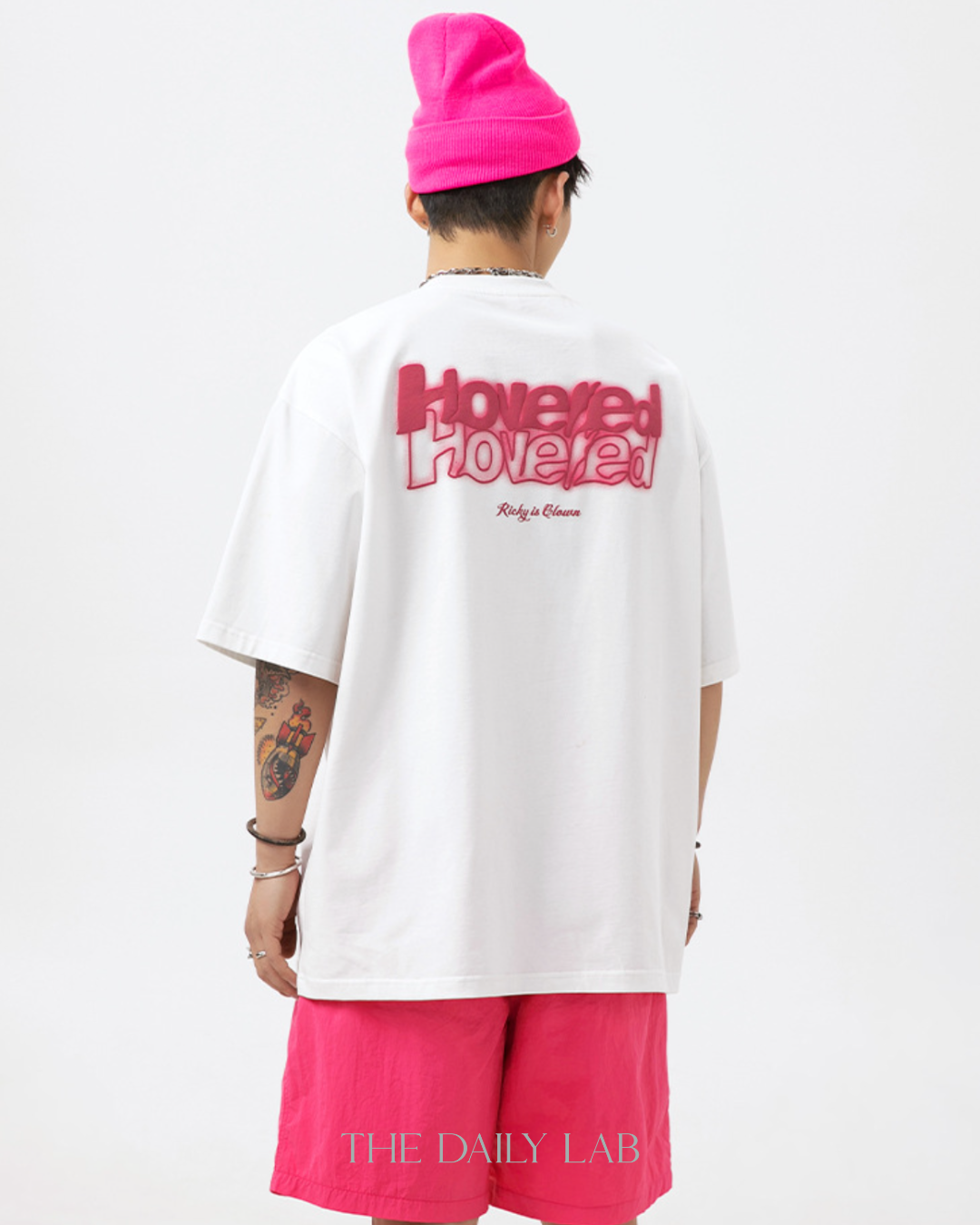 Hovered Tee in White – The Daily Lab