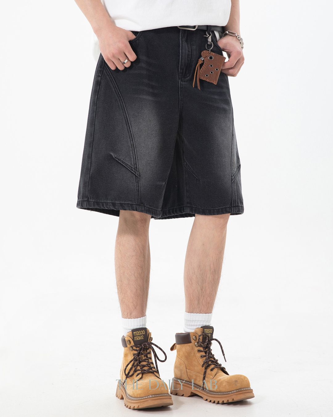 Fade Structure Denim Shorts in Black