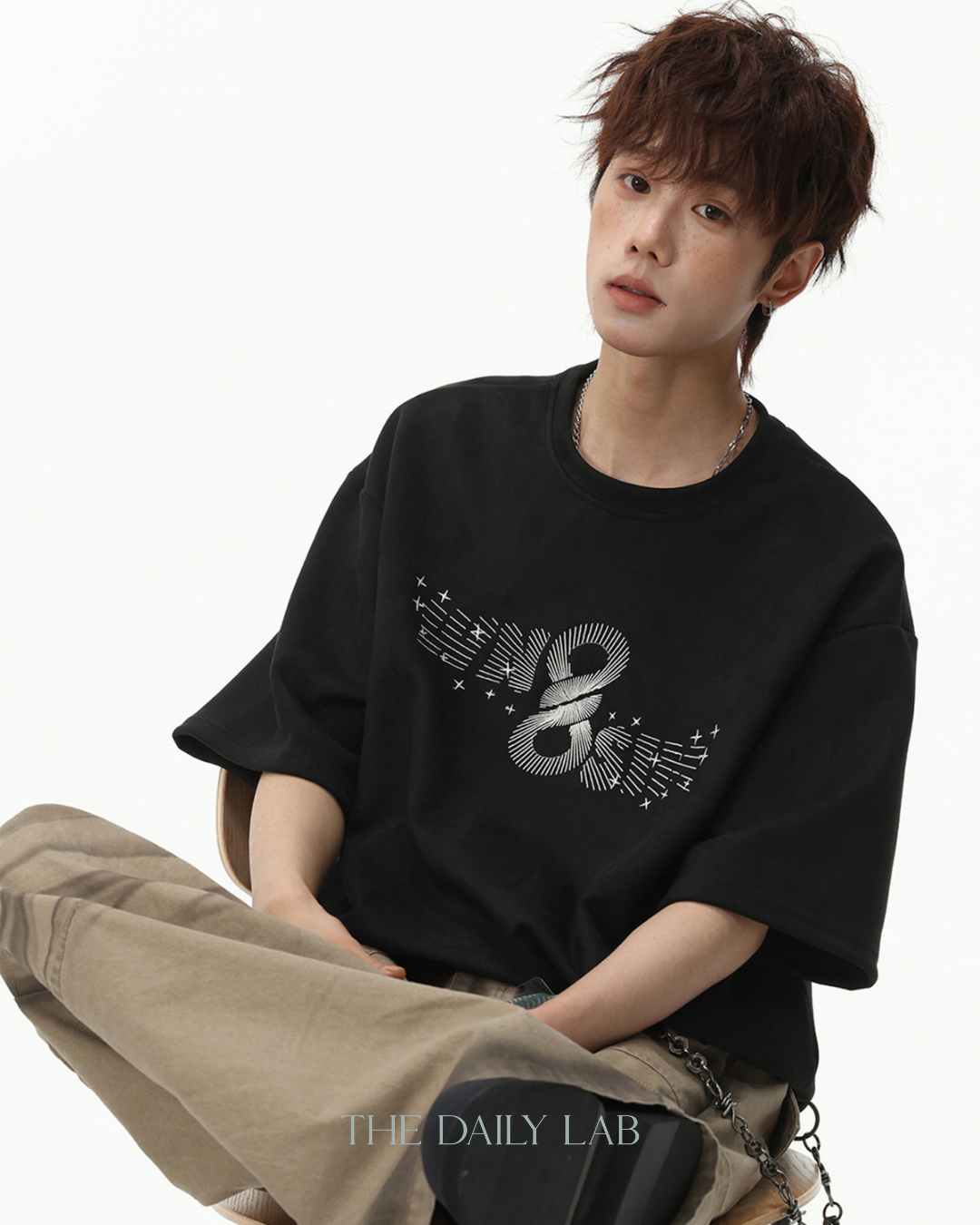 Infinity Motion Graphic Tee in Black