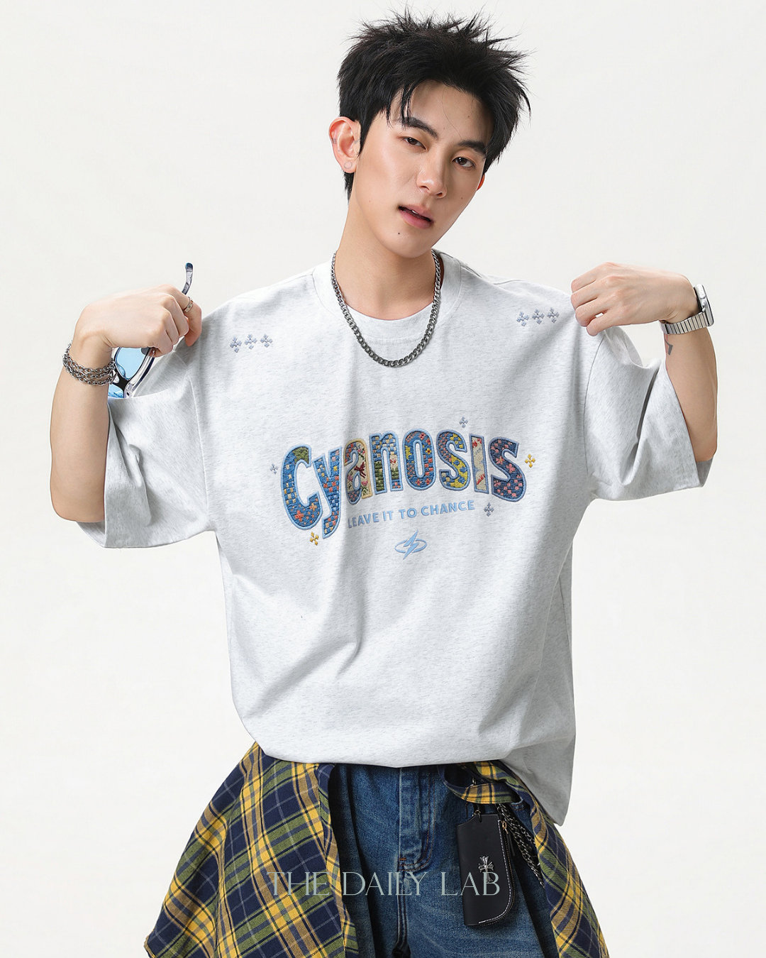 Urban Patch Embroidery Tee in Grey
