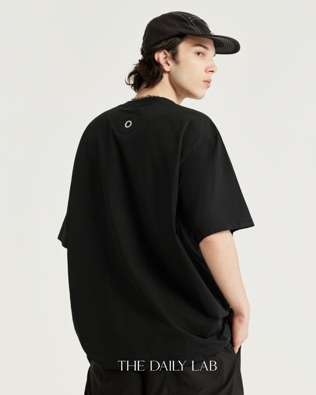 Relaxed Pocket Loose Tee in Black