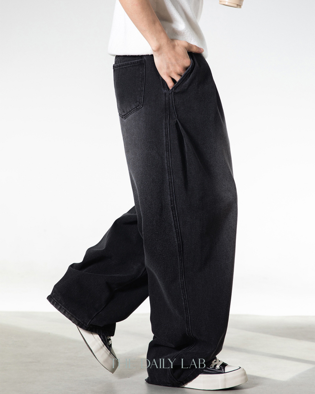 Vintage Structure Straight Denim in Black